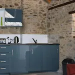 Les Deux Lievres بيت للعطل *