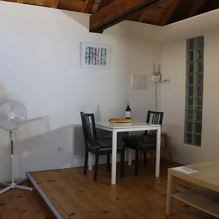Les Deux Lievres Holiday home