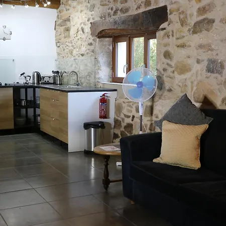 Les Deux Lievres * Villefranche-de-Rouergue