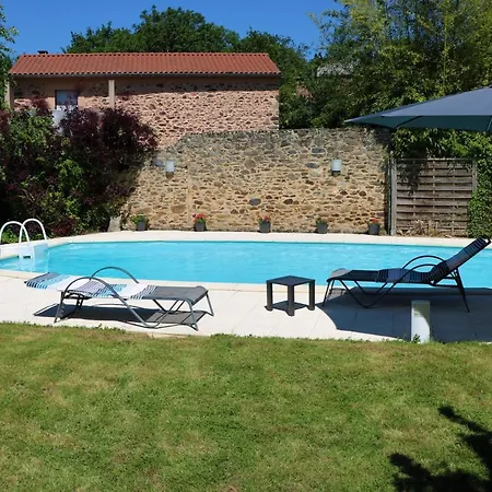 Holiday home Les Deux Lievres