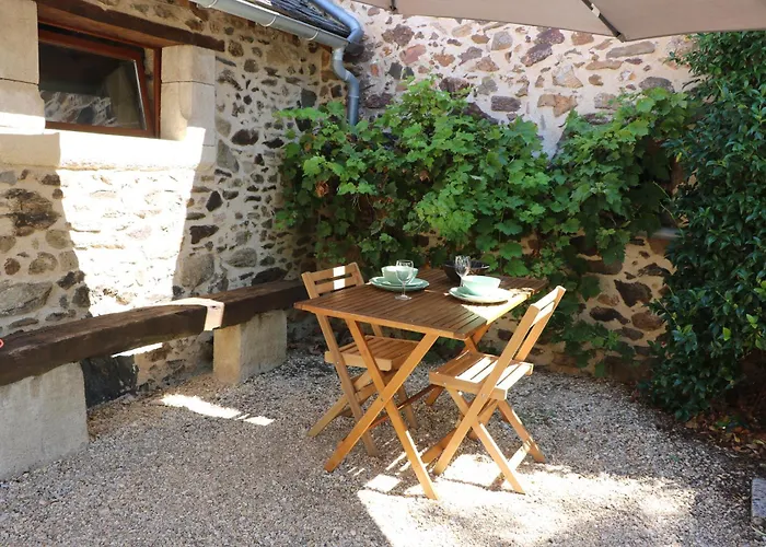 Les Deux Lièvres Villefranche-de-Rouergue