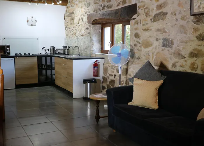 Les Deux Lièvres * Villefranche-de-Rouergue